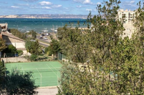 Spacious studio w sea view terrace near the beach in Marseille Welkeys